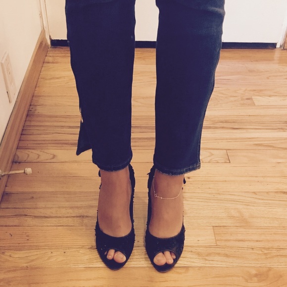 Sergio Rossi Shoes - SERGIO ROSSI BLACK PEEP-TOE SHOES SIZE 37